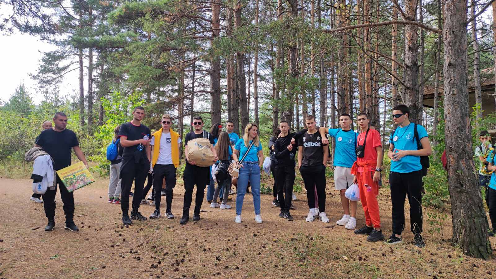 Банкя спортува