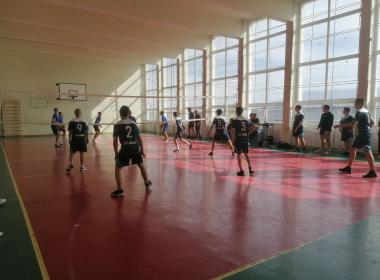 ФУТБОЛ и ВОЛЕЙБОЛ