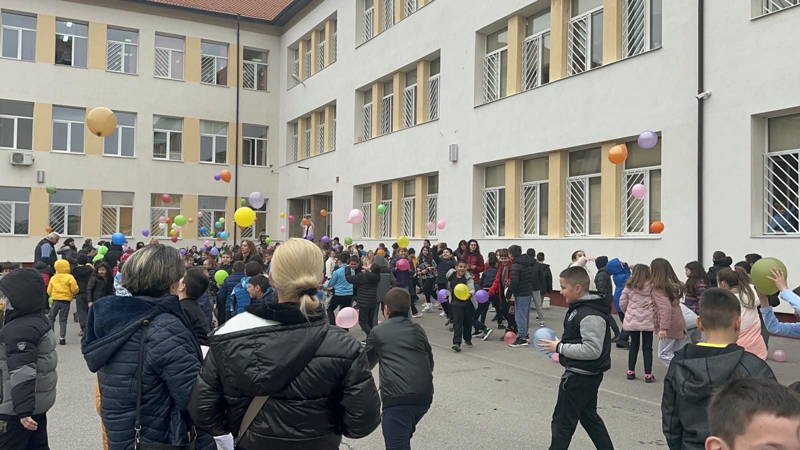 &bdquo;Всеки има цвят... ТИ сподели своя!&ldquo;