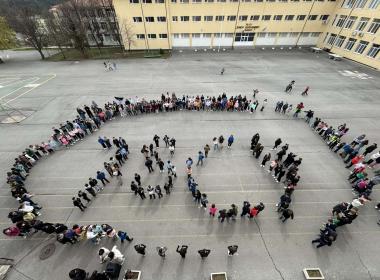 Флашмоб „78. СУ “Христо Смирненски“, посветен на патронния празник на училището