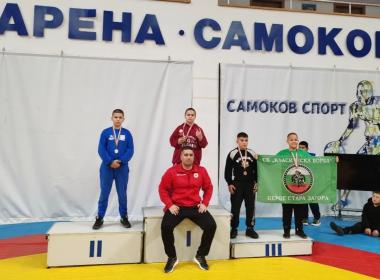 Братя Василеви – шампионски дух, труд и успехи на тепиха